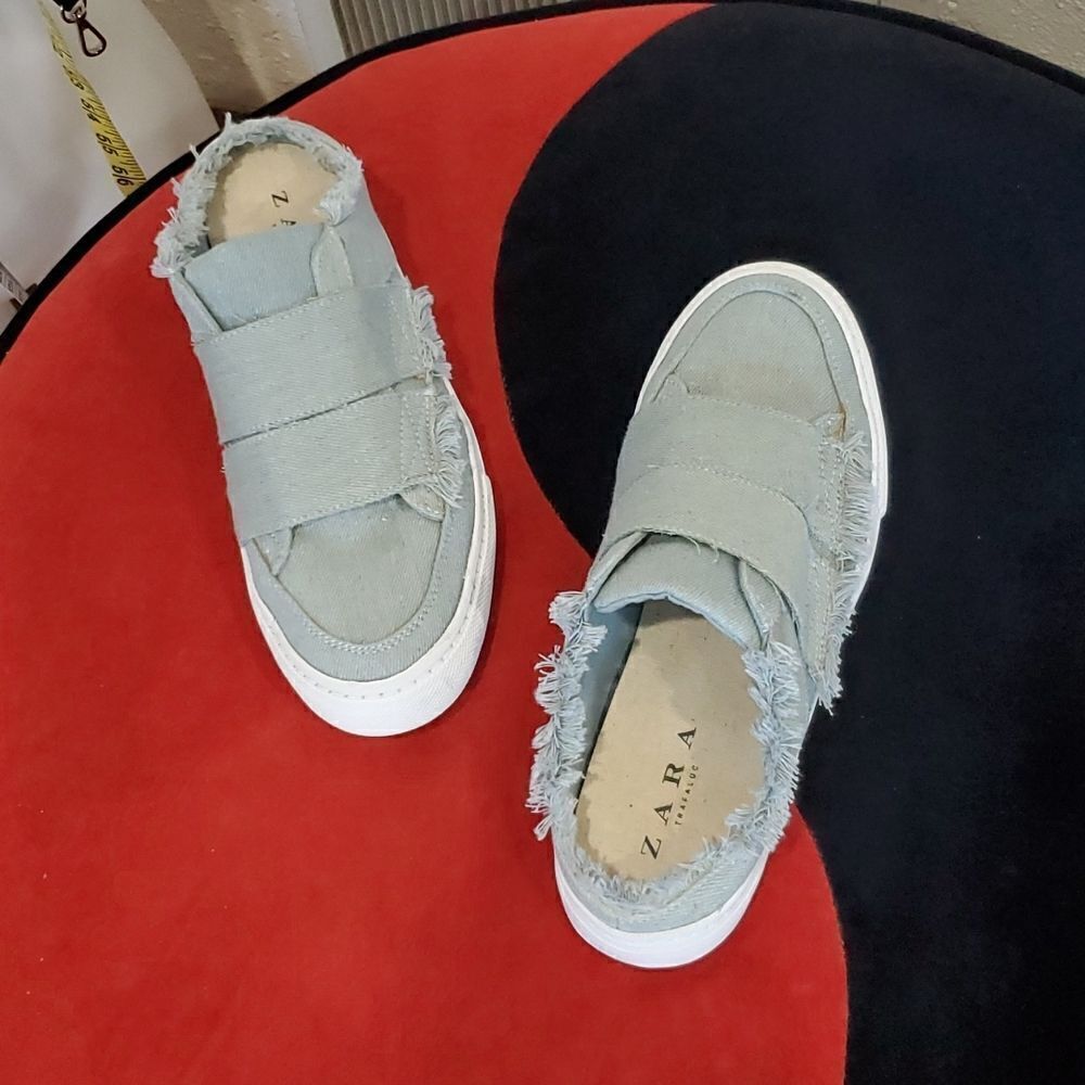 Zara Slip on Canvas Denim Shoes with Stylish Fringe - Picture 2 of 14